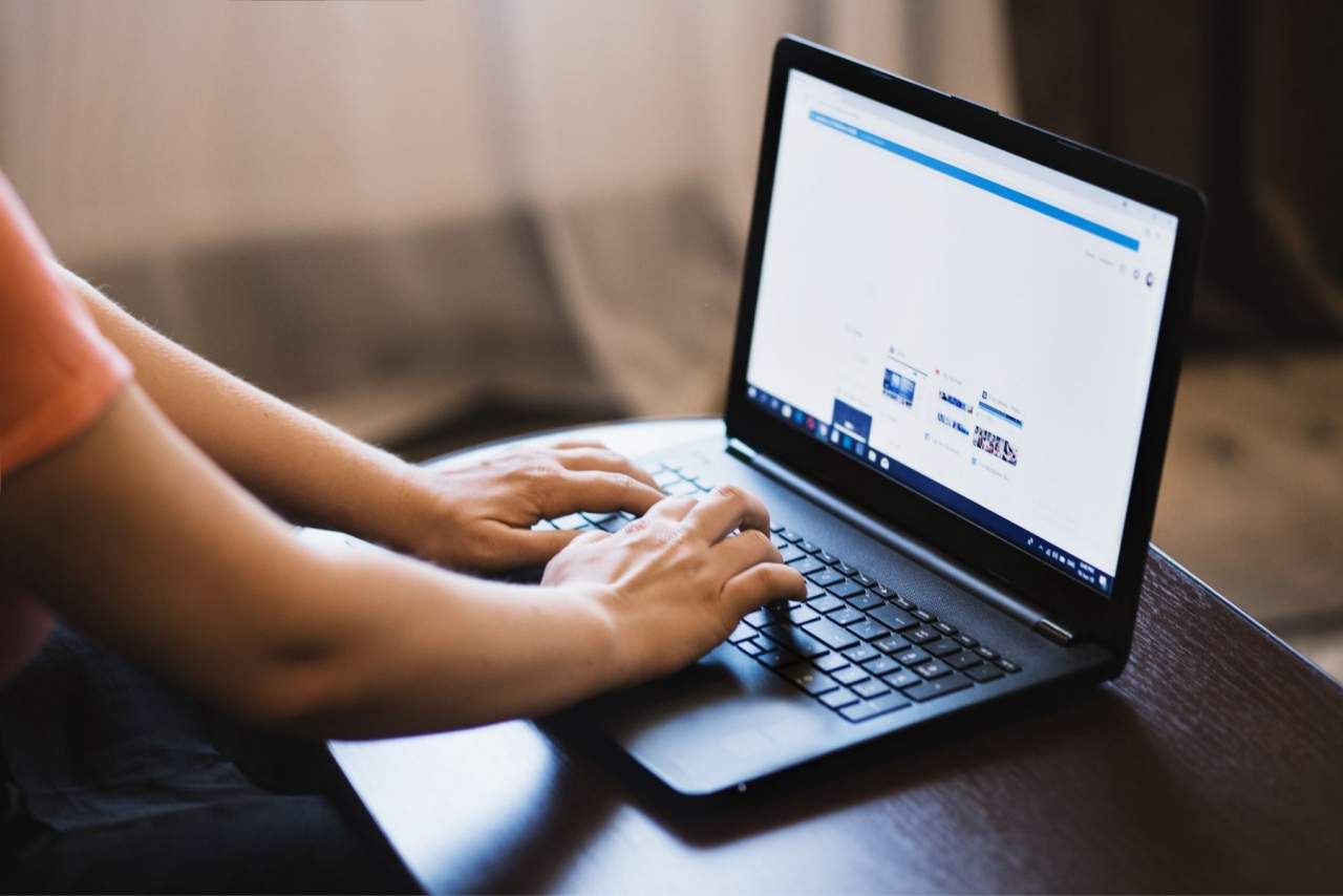 ¿Cómo aparecer en periódicos digitales? Fórmula SETROI
