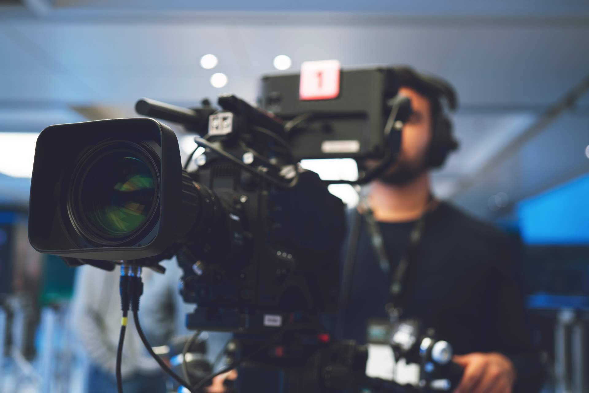 La producción audiovisual para las empresas por ABCésar Group