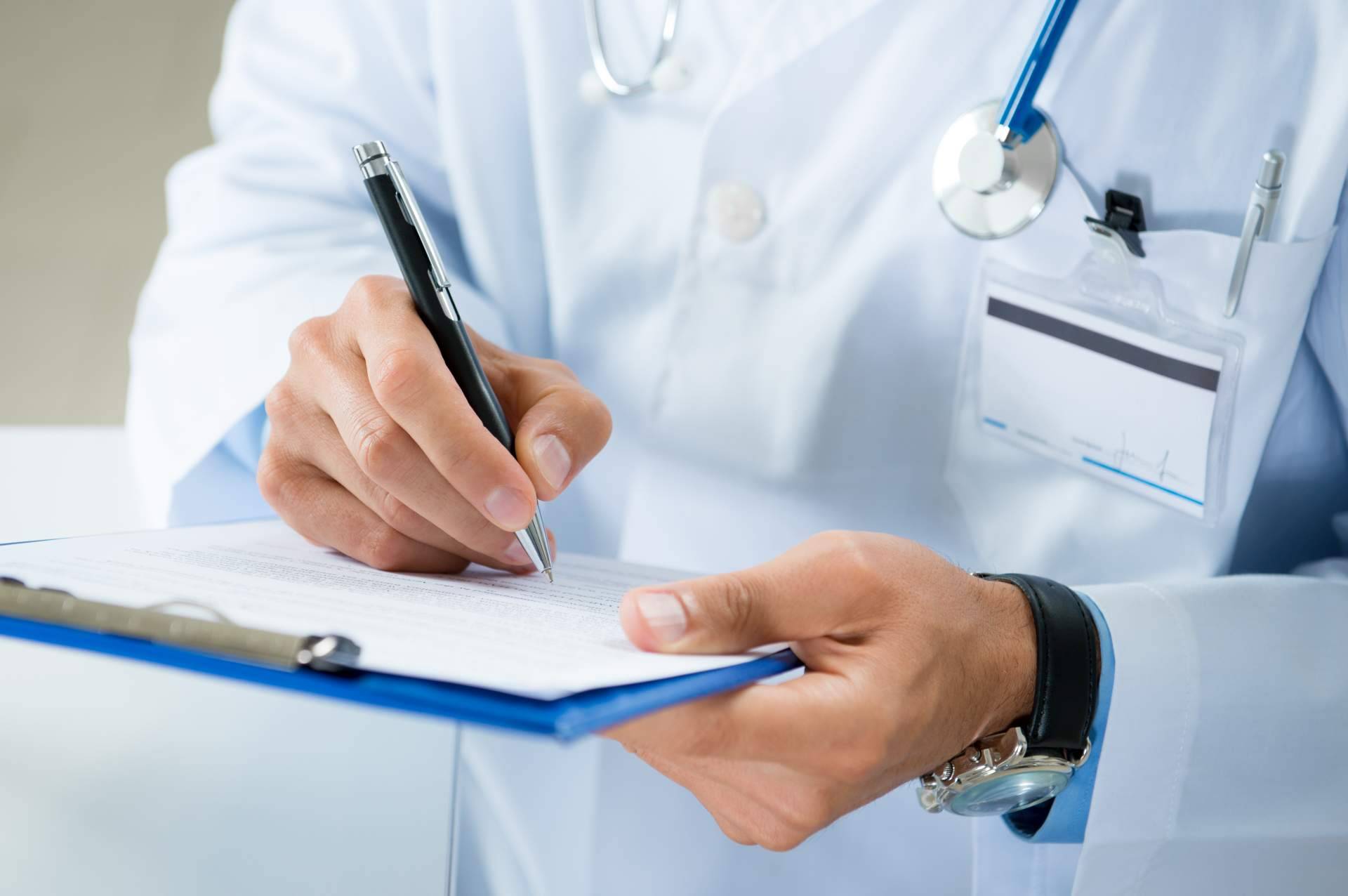 El gabinete GP-Grup ofrece el servicio de peritos médicos especializados para gestionar las negligencias médicas