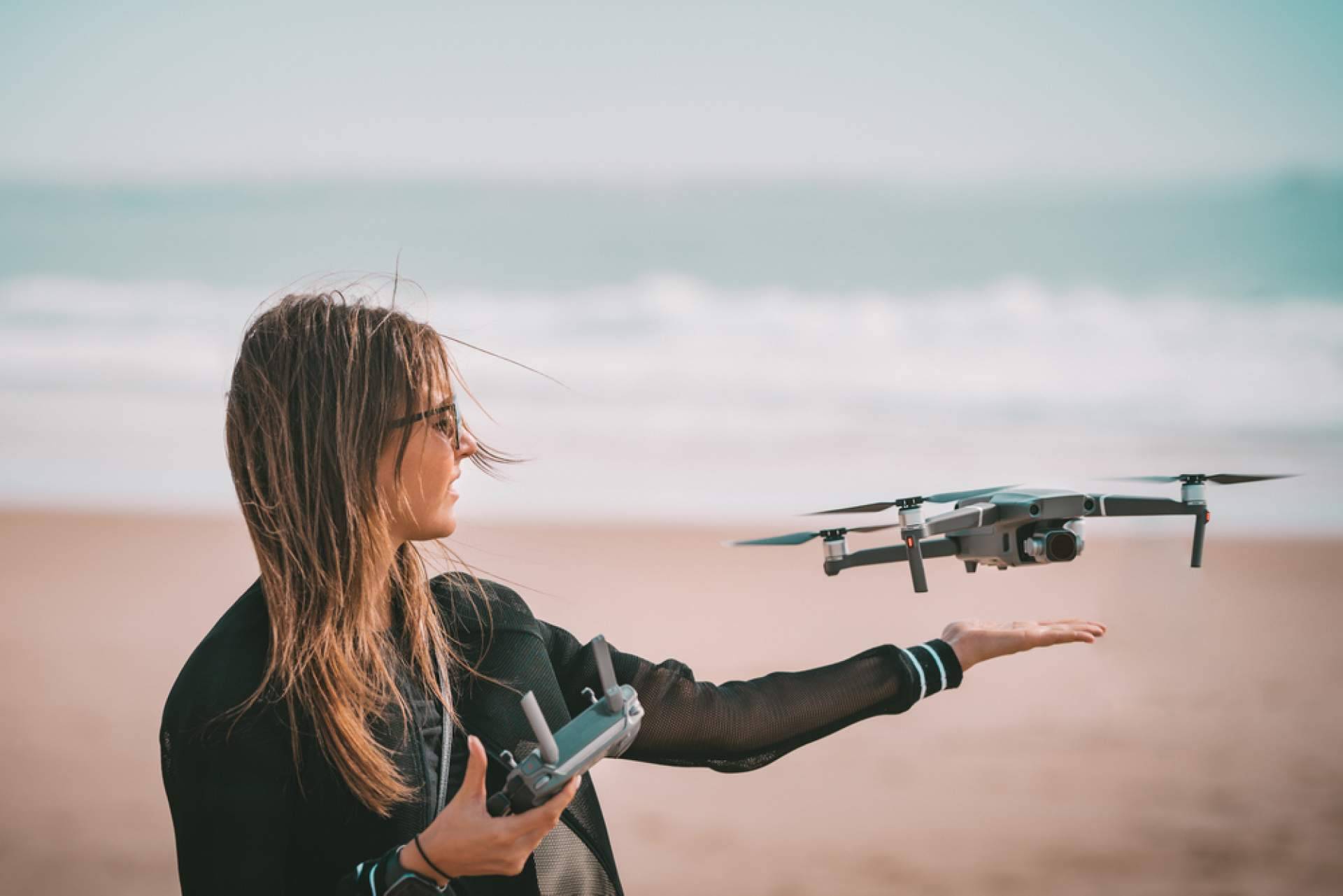 La amplia oferta de paracaídas para drones, IbericaDron