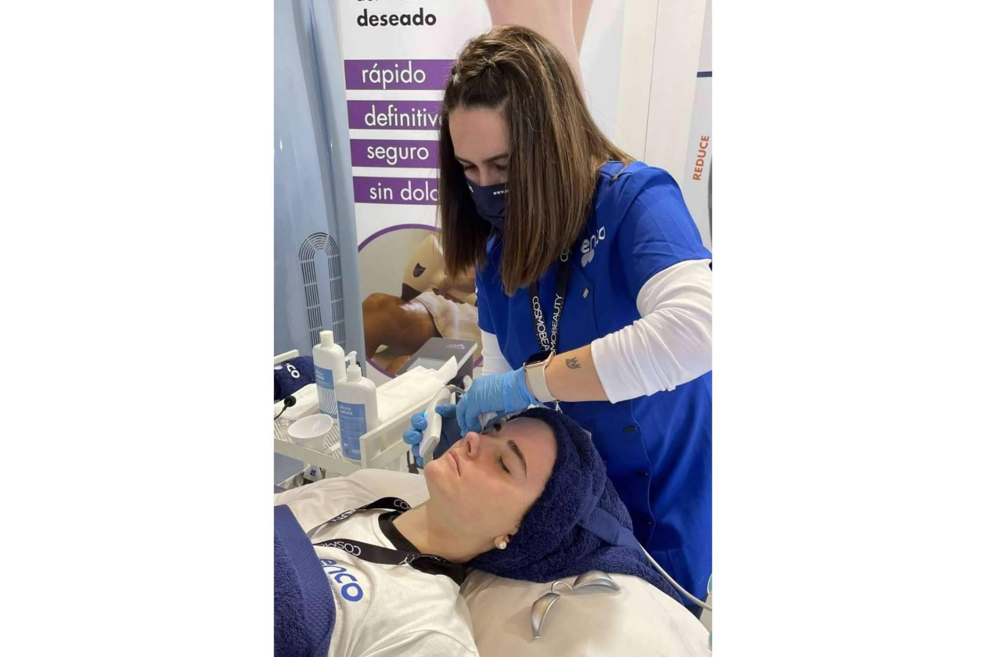 Los fabricantes de equipos de medicina estética de Enco tienen más de 37 años de experiencia en el sector