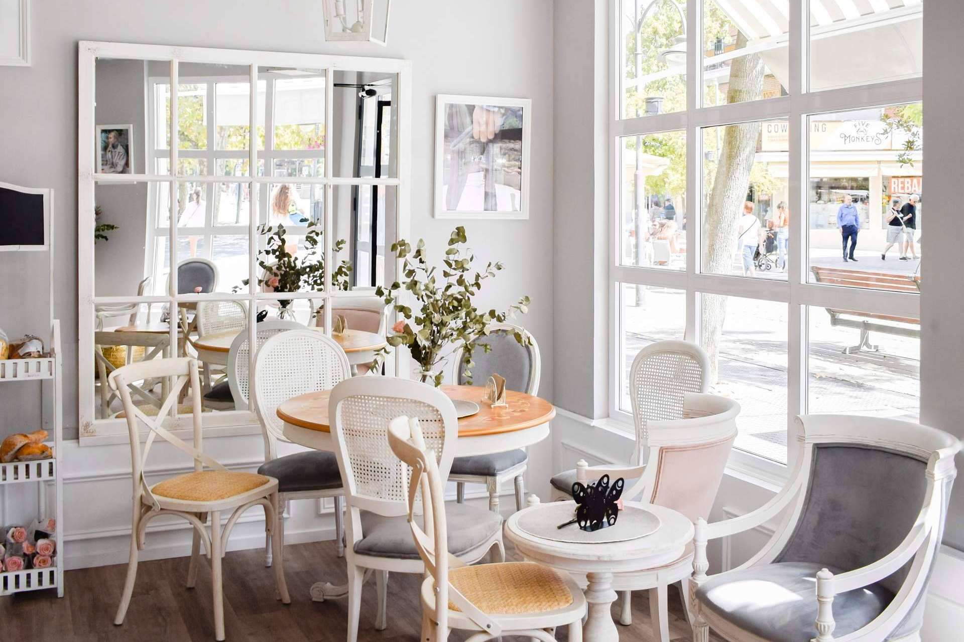 La primera tienda oficial de Minimo, Minimo Café Boutique