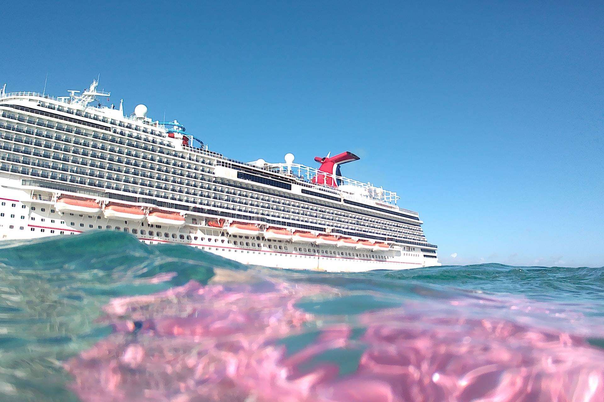 Cruceroadicto.com da los trucos de los veteranos de cómo disfrutar al máximo el primer crucero