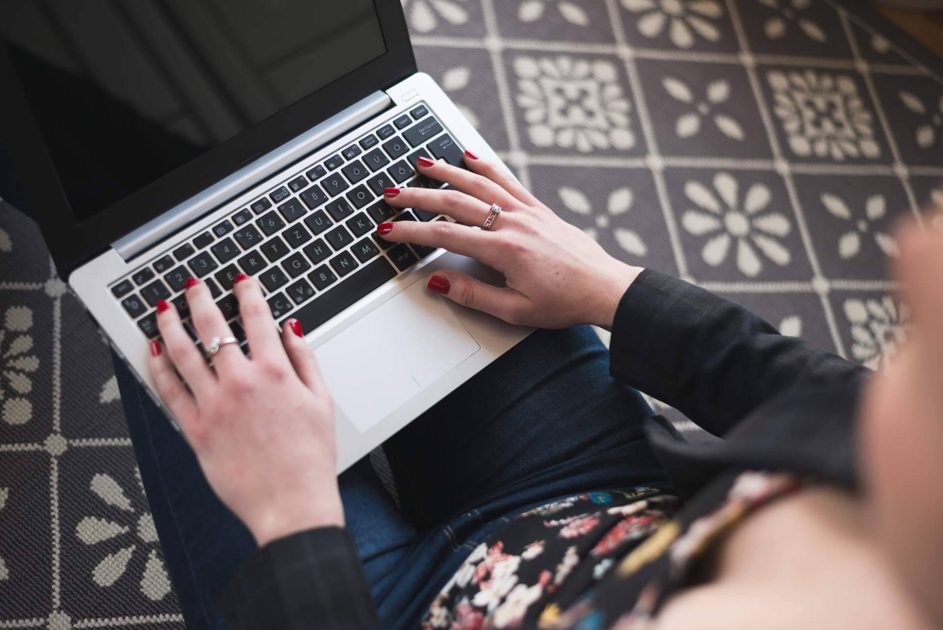 Validar ideas con el mercado mediante la implementación de una campaña digital