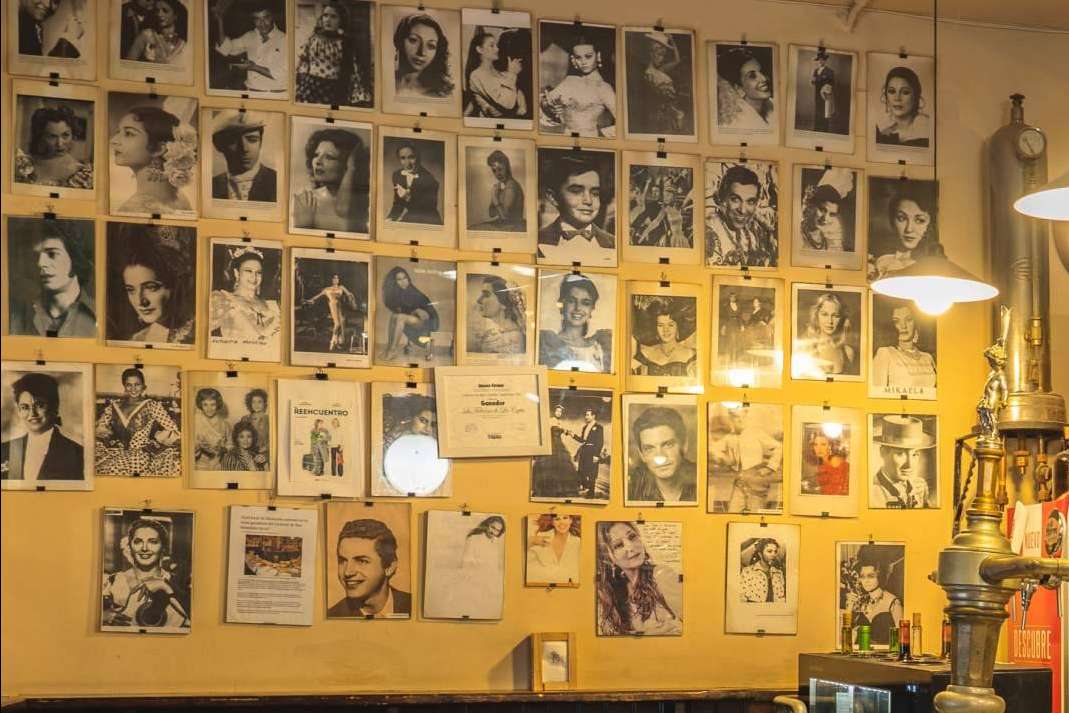 Uno de los lugares favoritos para celebrar un cumpleaños, la taberna La Copla de Madrid
