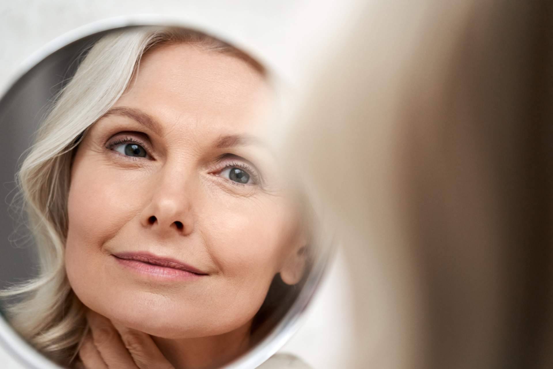 Attakne Pieles Secas es una crema apropiada para pieles con tendencia acneica y altos niveles de sequedad de Doctor Klein