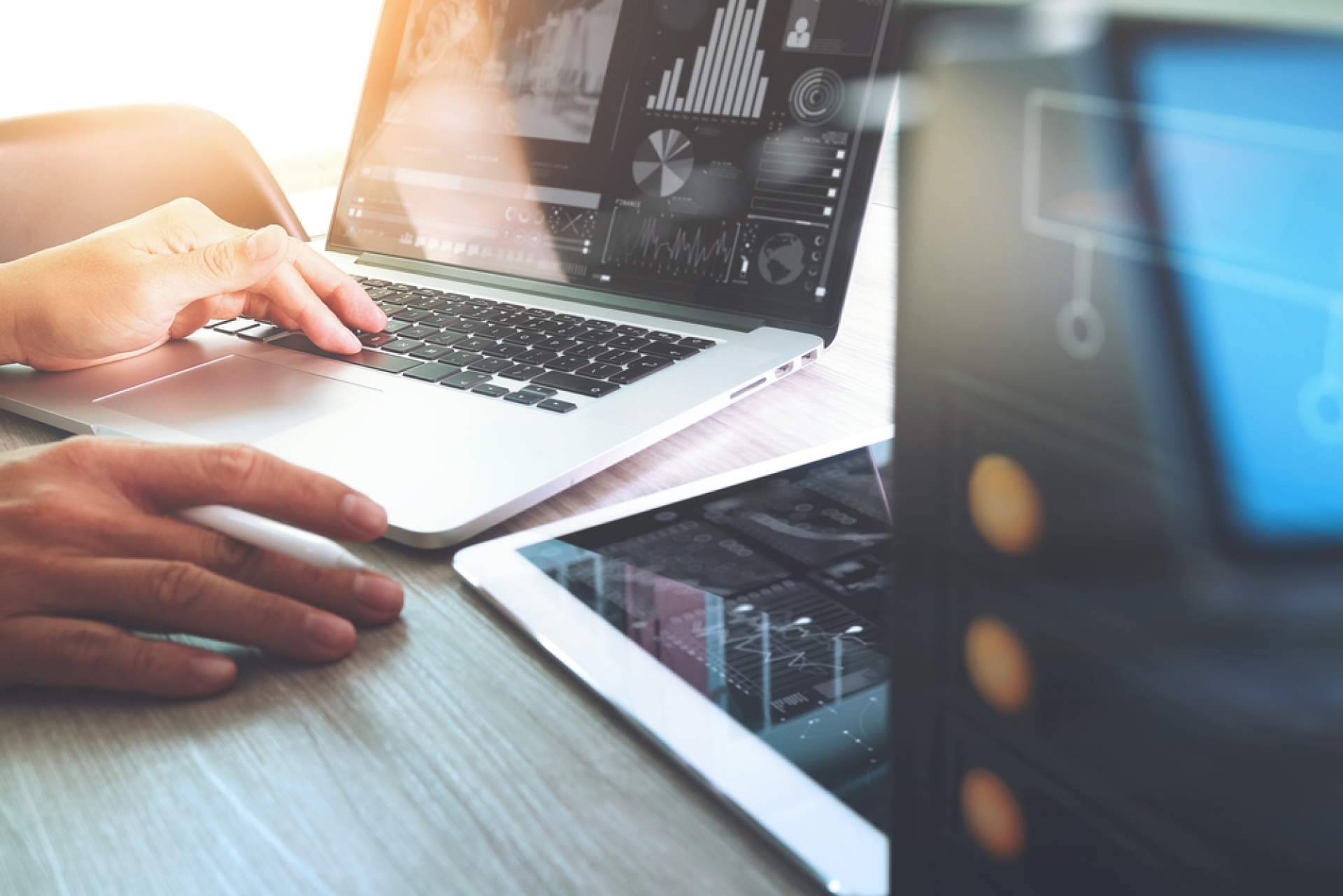 ¿Cómo tener un posicionamiento web elevado?, con Expertos SEO