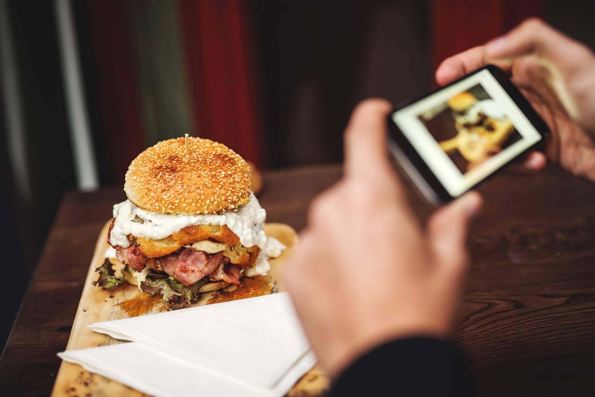 Generadores de contenido gastronómico, los influencers de la comida