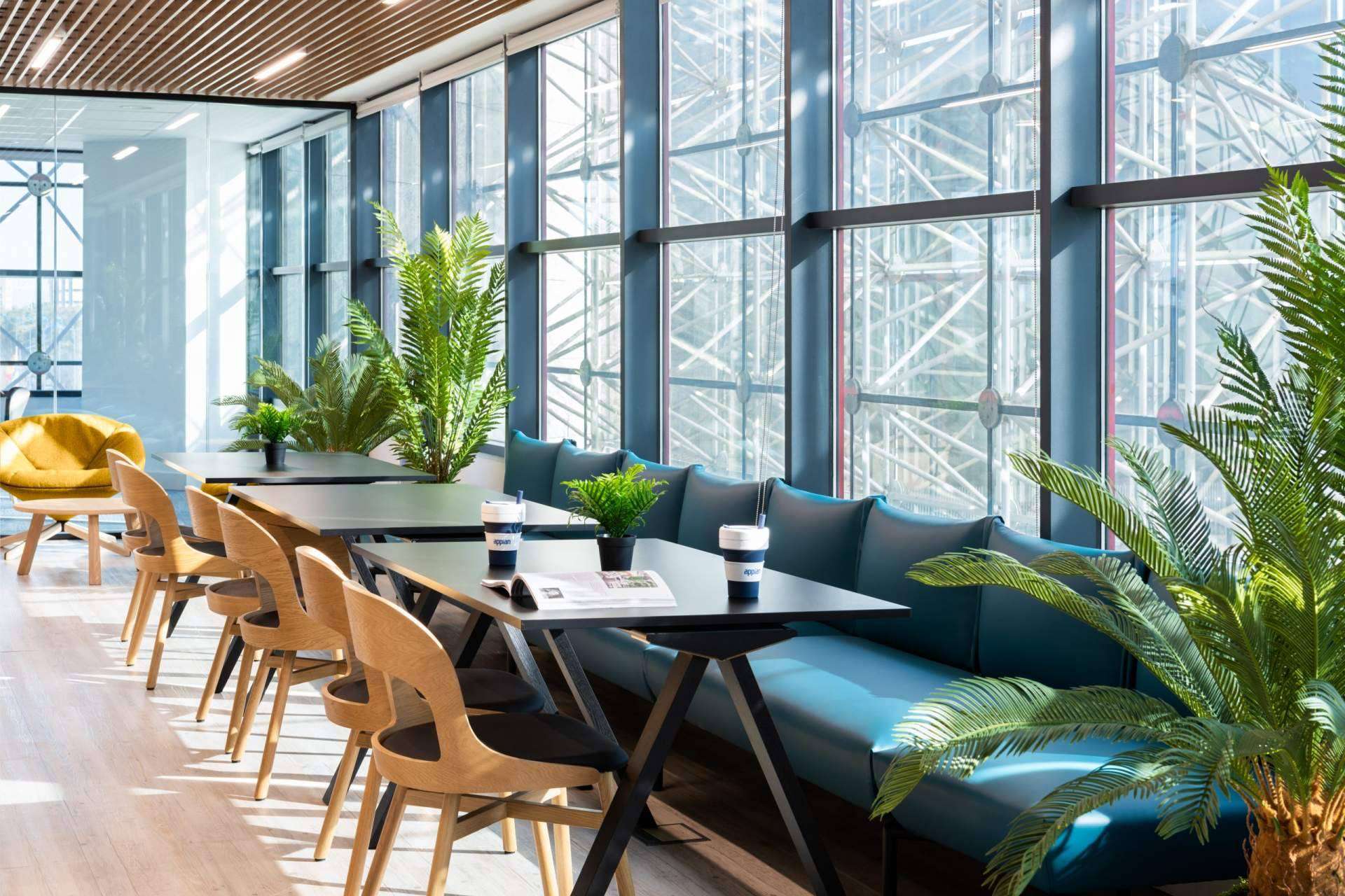 Una inspiración para oficinas modernas, los entornos laborales reinventados por Simón Chávarri