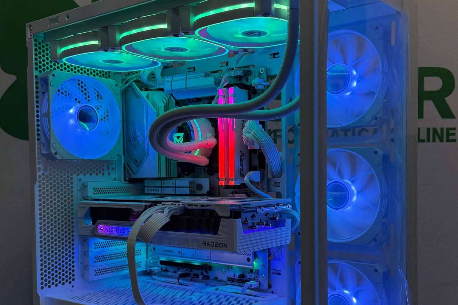 La personalización informática como valor diferencial, Aussar y su propuesta de PCs a medida