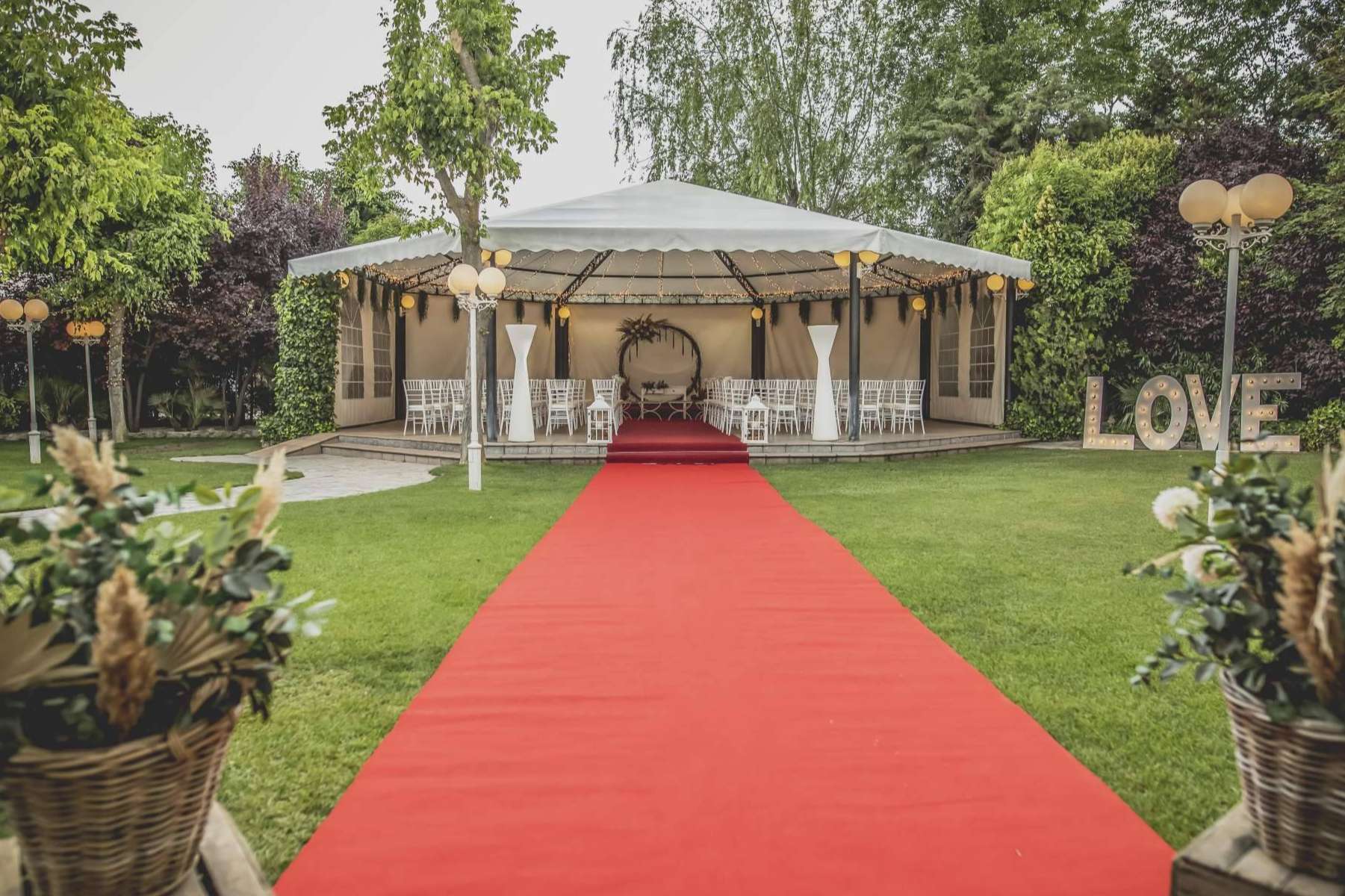 FuenteArcos irrumpe en el sector nupcial con una finca de bodas en Madrid pensada para experiencias únicas